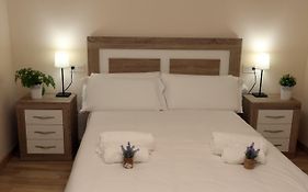 Apartamento Turisticos Puente Romano P3 2-B